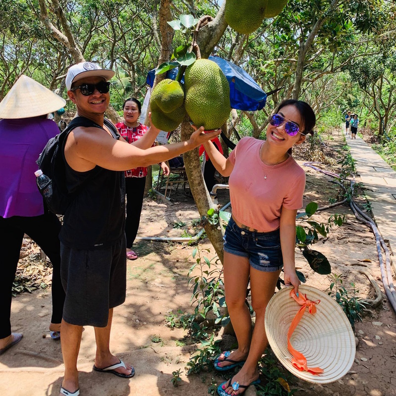 Thăm vườn cây ăn trái tại Cù Lao Thới Sơn