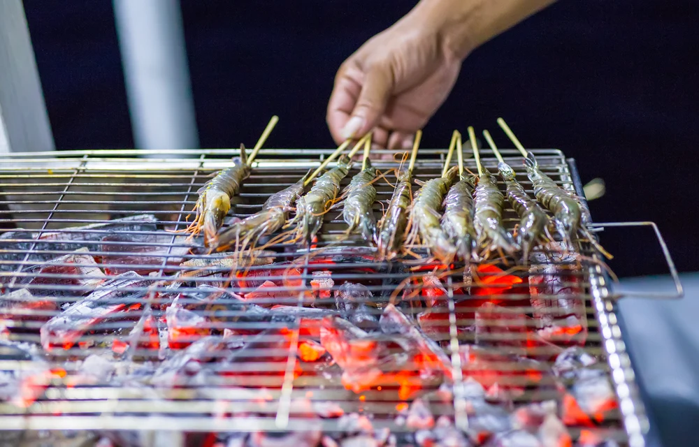 Trải nghiệm hấp dẫn về tour câu mực đêm Phú Quốc